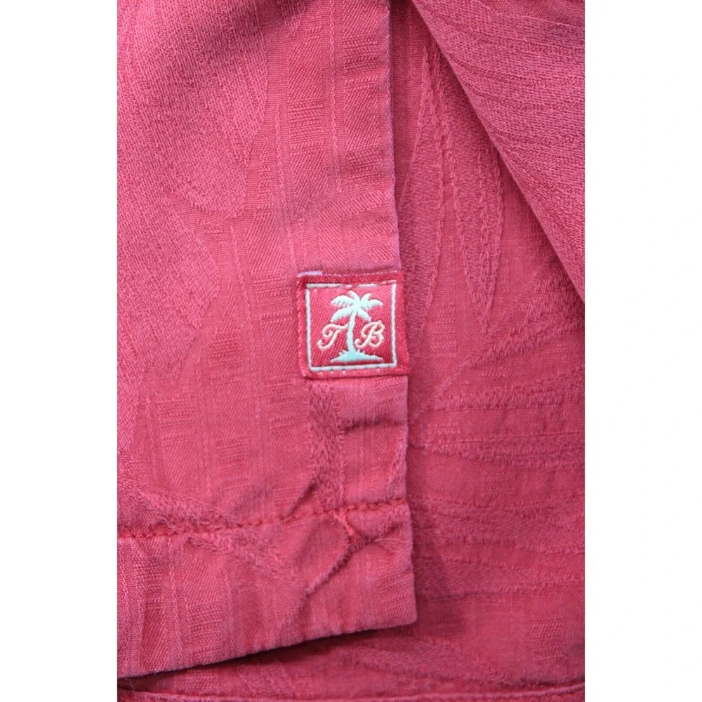 Tommy Bahama Button Up Shirt‎ Original Fit Red 100% Silk Size MediumTrees
